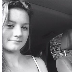 Meet your Posher, Molly